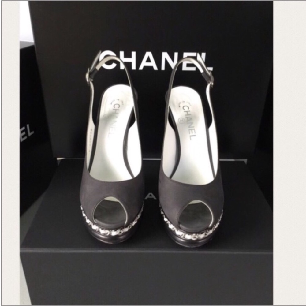 CHANEL